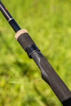 Ultimate Fury Feeder 330cm 15-60gr -Viswinkel 362fd75351b4f9ec